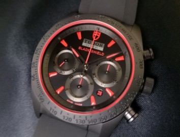 Tudor Fastrider Black Shield 42mm 42000CR Rubber Strap