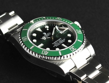 Rolex Submariner Date 40mm 116610LV