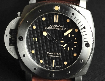 Panerai Luminor 1950 Submersible Left-handed Titanio 47mm PAM00569