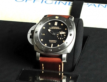 Panerai Luminor 1950 Submersible Left-handed Titanio 47mm PAM00569