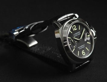 Panerai Luminor Marina Automatic 44mm PAM00104