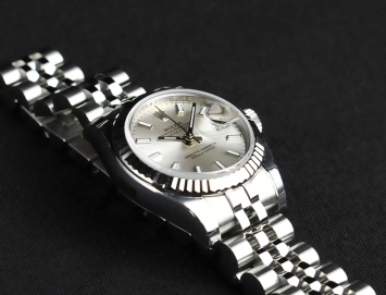 Rolex Lady-Datejust 26mm 179174 Silver Index Dial