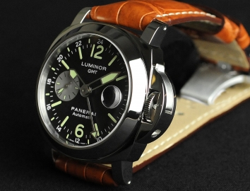 Panerai Luminor GMT Automatic Acciaio 44mm PAM00088