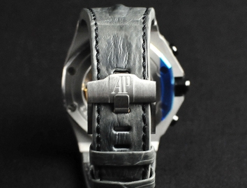 Audemars Piguet Royal Oak Offshore Chronograph 42mm 26470ST.OO.A104CR.01