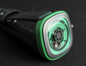 SevenFriday Industrial Essence 47mm P1-5