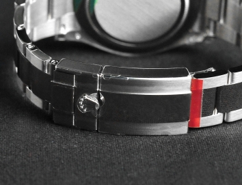 Rolex Cosmograph Daytona 40mm 116509 White Gold Black Dial