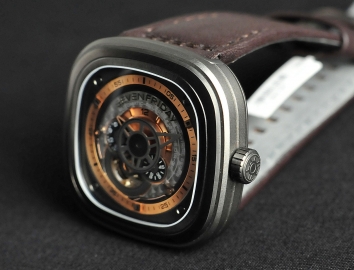 SevenFriday Industrial Revolution 47mm P2-1