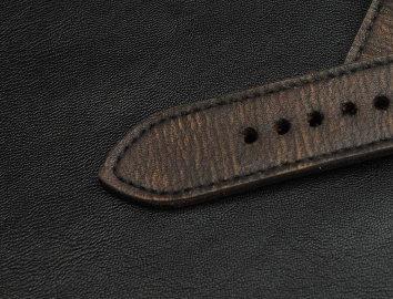 Gunny Straps Dark Chocolate