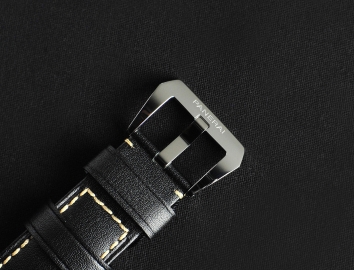 Panerai Luminor Base 8 Days Acciaio 44mm PAM00560