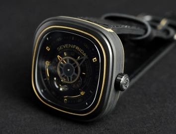 SevenFriday Industrial Revolution 47mm P2-2