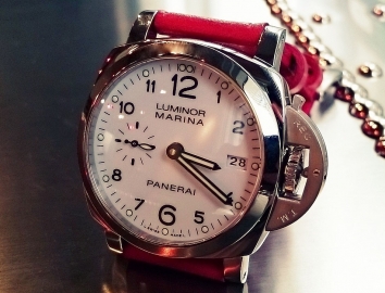 Gunny Straps Vintage Red