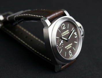 Panerai Luminor Marina 8 Days Titanio 44mm PAM00564