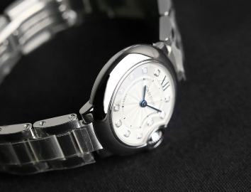 Cartier Ballon Bleu de Cartier Watch 28mm WE902073