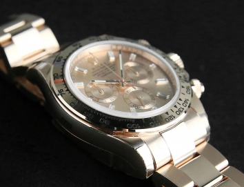 Rolex Cosmograph Daytona 40mm 116505 Rosegold Pink Bagautte Diamond Dial