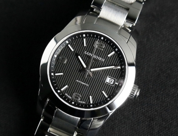 Longines Conquest Classic Black Dial Stainless Steel Ladies Watch 30mm L22854566