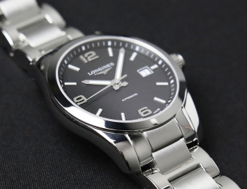 Longines Conquest Classic Black Dial Stainless Steel Mens Watch 40mm L27854566