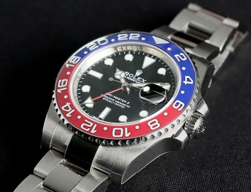 Rolex GMT-Master II 40mm 116719BLRO