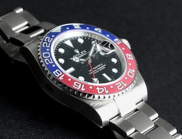 Rolex GMT-Master II 40mm 116719BLRO