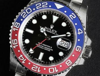 Rolex GMT-Master II 40mm 116719BLRO