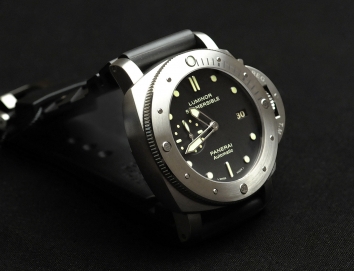 Panerai Luminor Submersible 1950 3 Days Automatic Titanio 47mm PAM00305