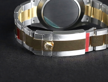 Rolex Cosmograph Daytona 40mm 116523 Black Dial