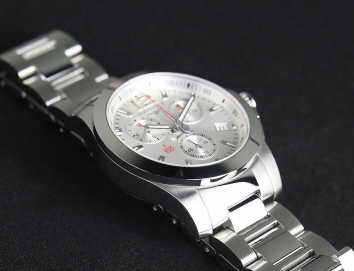 Longines Conquest Chronograph White Dial Stainless Steel Mens Watch 41mm L37004766