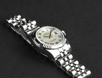 Rolex Datejust Lady 26mm 179174 White Mother of Pearl Dial