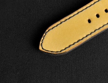 Gunny Straps Blond Series (Dark Stitch)