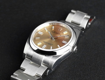 Rolex Oyster Perpetual 36mm 116000 Champagne Dial