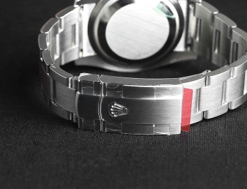 Rolex Oyster Perpetual 36mm 116000 Champagne Dial