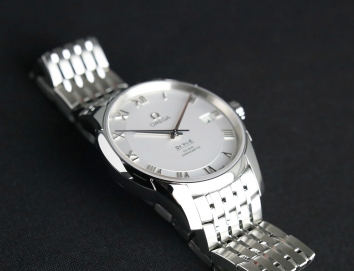 Omega De Ville Prestige Co-Axial 36.8mm 424.10.37.20.02.001