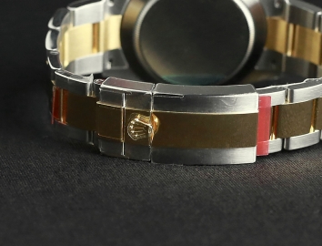 Rolex Cosmograph Daytona 40mm 116523 Panda Dial