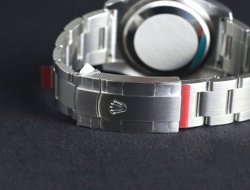 Rolex Oyster Perpetual 36mm 116000 Silver Dial