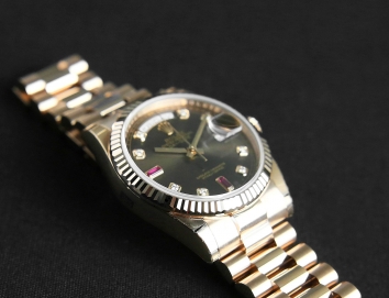 Rolex Day-Date 36mm 118235A2RU_Brown