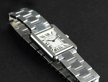 Cartier Tank Solo Watch Small Model 24mm W5200013