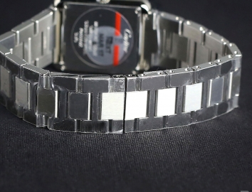 Cartier Tank Solo Watch Small Model 24mm W5200013